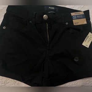 Aero high rise midi- 3" shorts